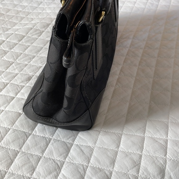 Authentic Coach!!! - Picture 5 of 9